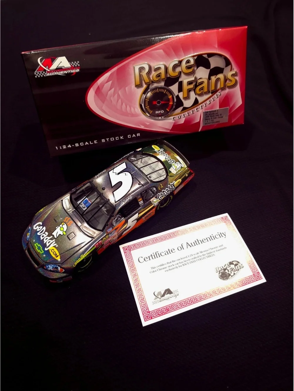 1:24 Scale Mesma Chrome and Color Chrome Stock Car with Certificate of Authentic